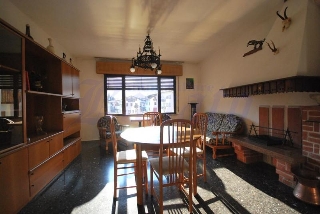 zoom immagine (Appartamento 117 mq, soggiorno, 3 camere, zona Villapiccola)