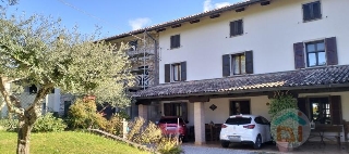 zoom immagine (Casa singola 145 mq, soggiorno, 3 camere, zona Borgnano)