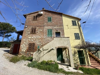 zoom immagine (Casa a schiera 105 mq, 2 camere, zona Sanfatucchio)